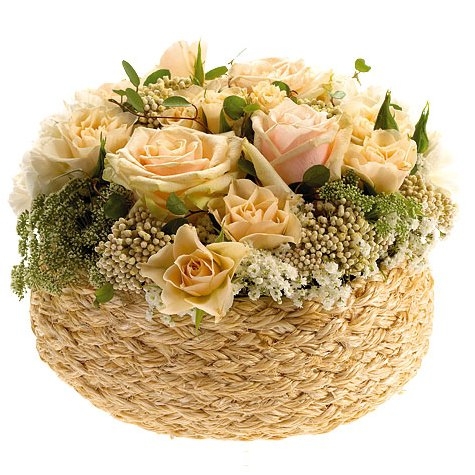 Korbgesteck in creme